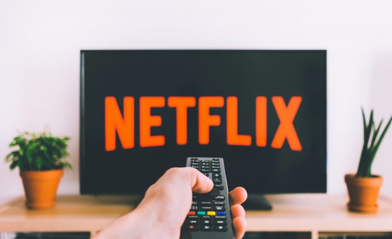  Money Heist Season 5: Rekomendasi Serial Netflix Yang Membahas Soal Uang